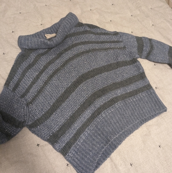 Everlane Puff Sweater Blue XS - Picture 6 of 9